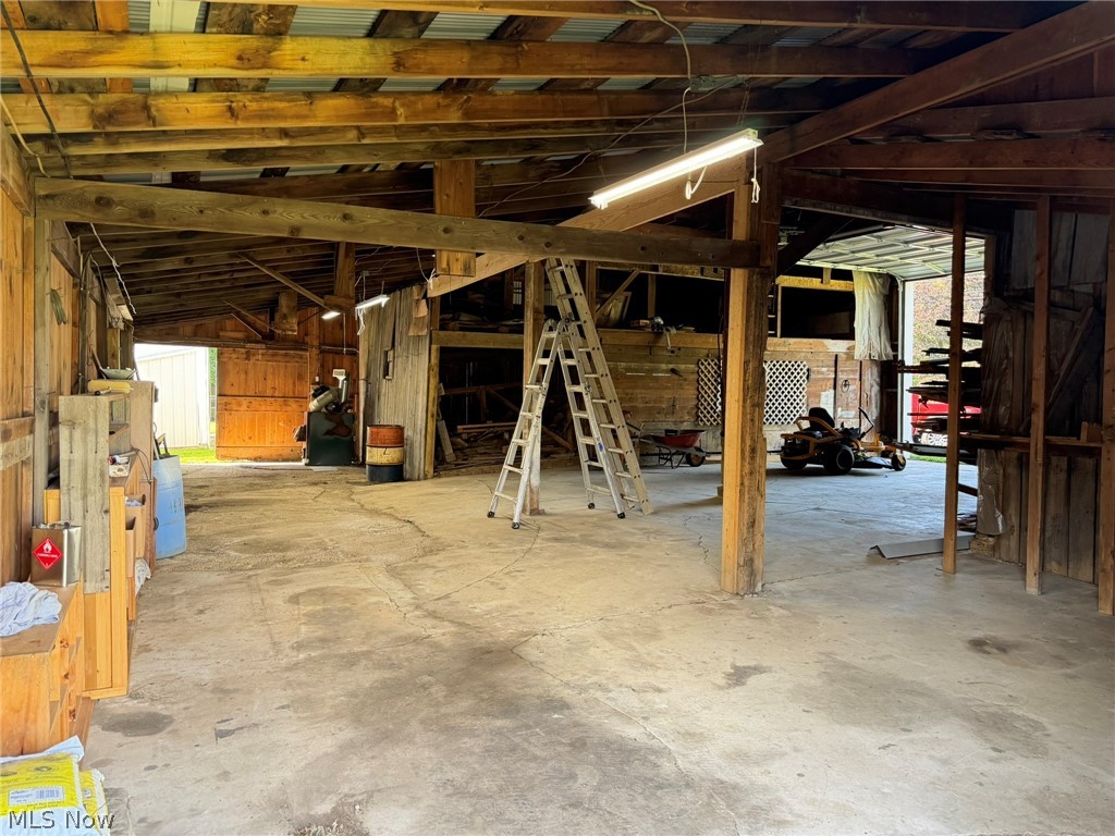 203 N Applecreek Road Property Photo 49