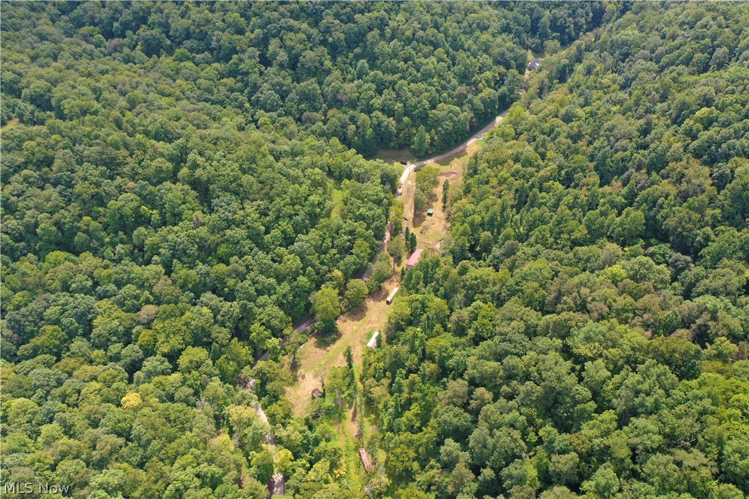 994 Sugarcamp Road Property Photo 1