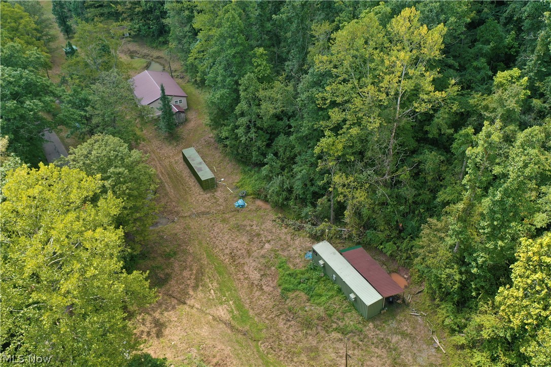 994 Sugarcamp Road Property Photo 2