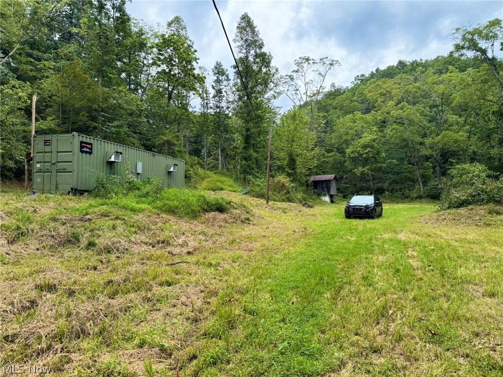 994 Sugarcamp Road Property Photo 6