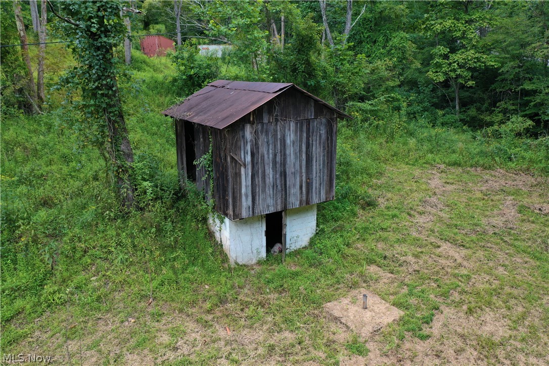 994 Sugarcamp Road Property Photo 27
