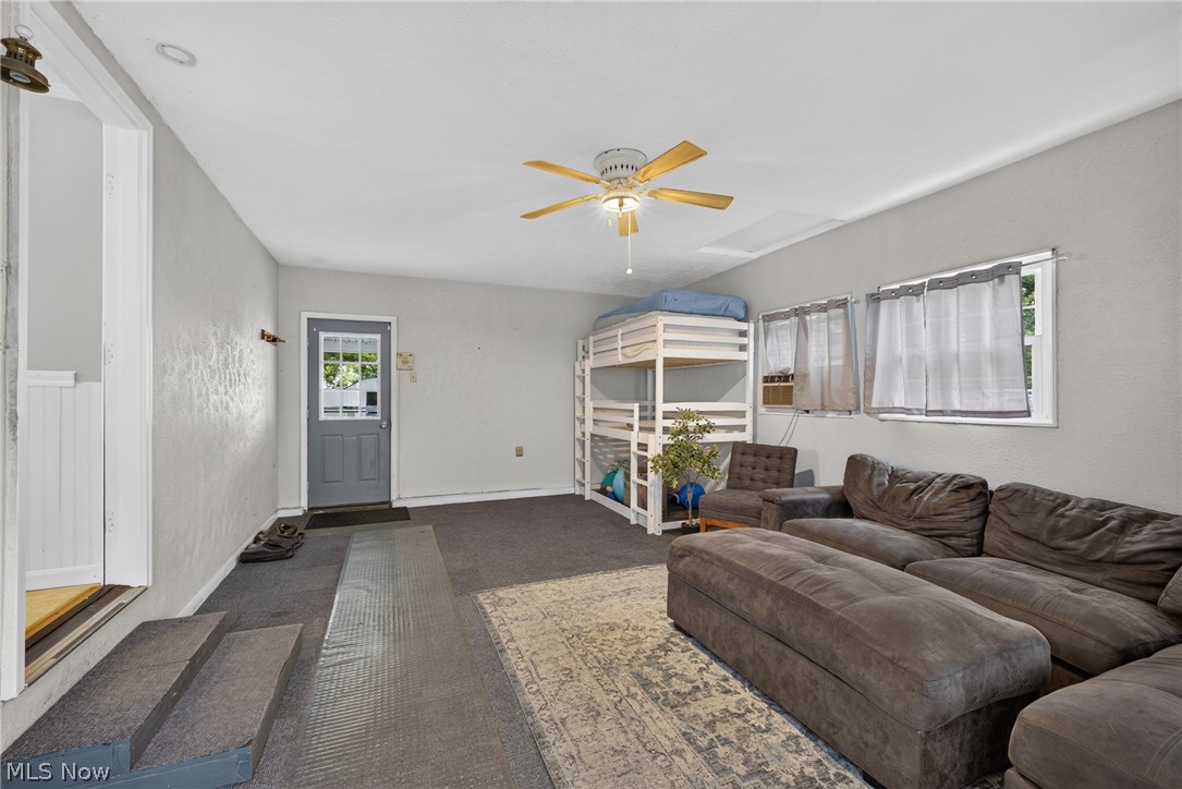 1801 Myrtle Avenue Property Photo 6