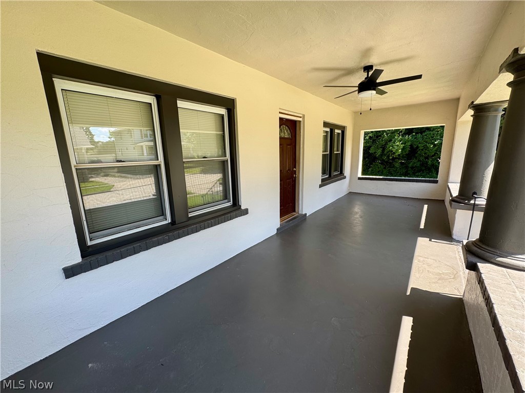 1451 Craneing Road Property Photo 4