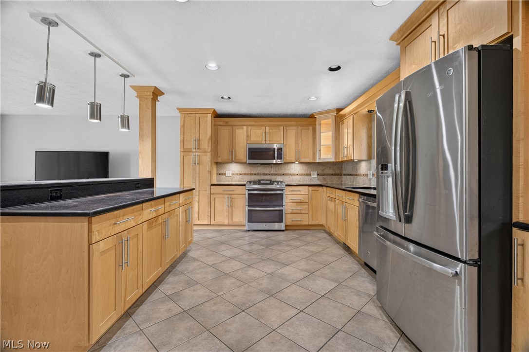 6613 Brookside Road Property Photo 8