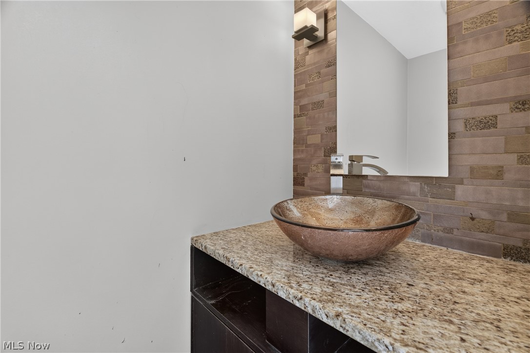 6613 Brookside Road Property Photo 15