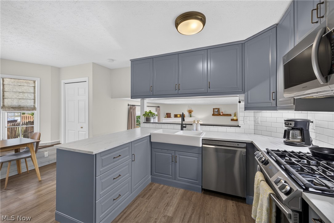 38408 Piccadilly Square Property Photo 20
