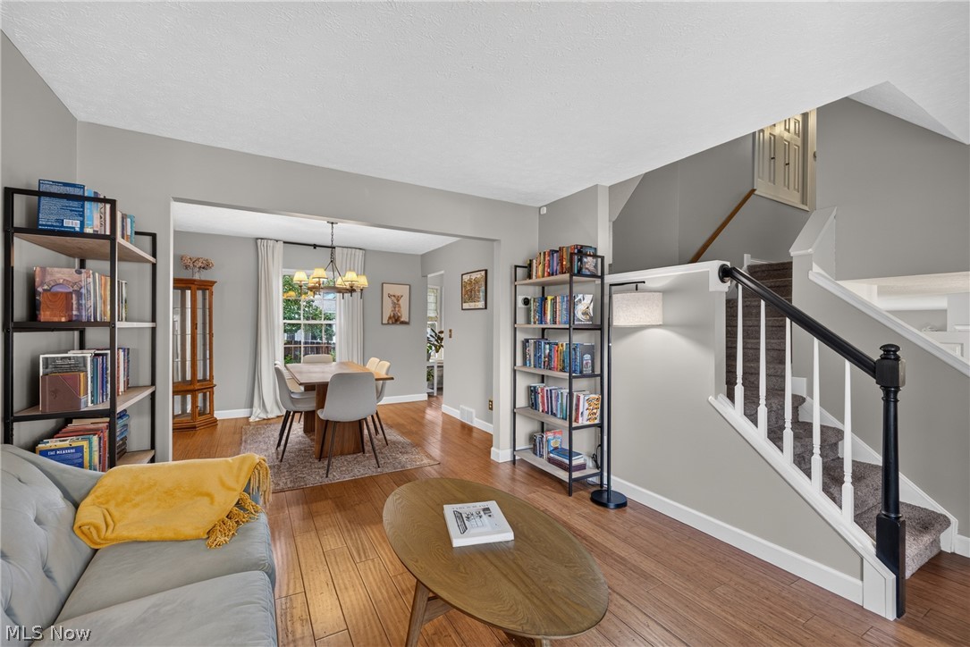 38408 Piccadilly Square Property Photo 23