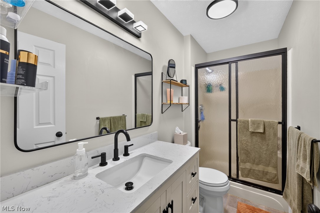 38408 Piccadilly Square Property Photo 27