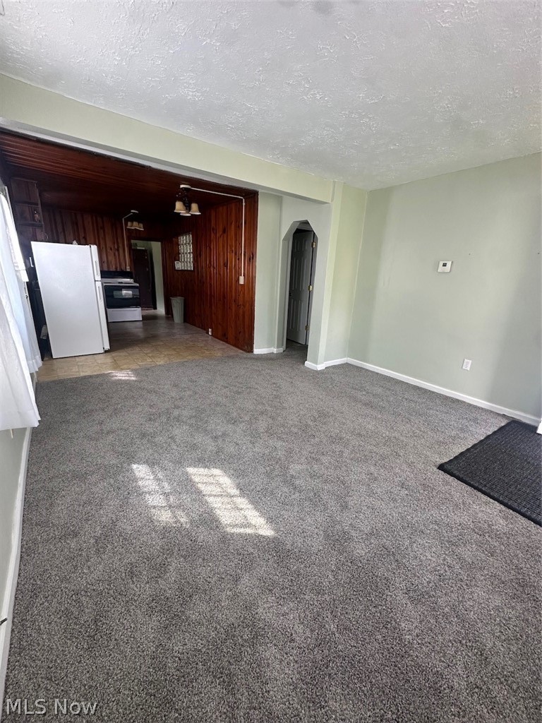 550 Upton Avenue Property Photo 3