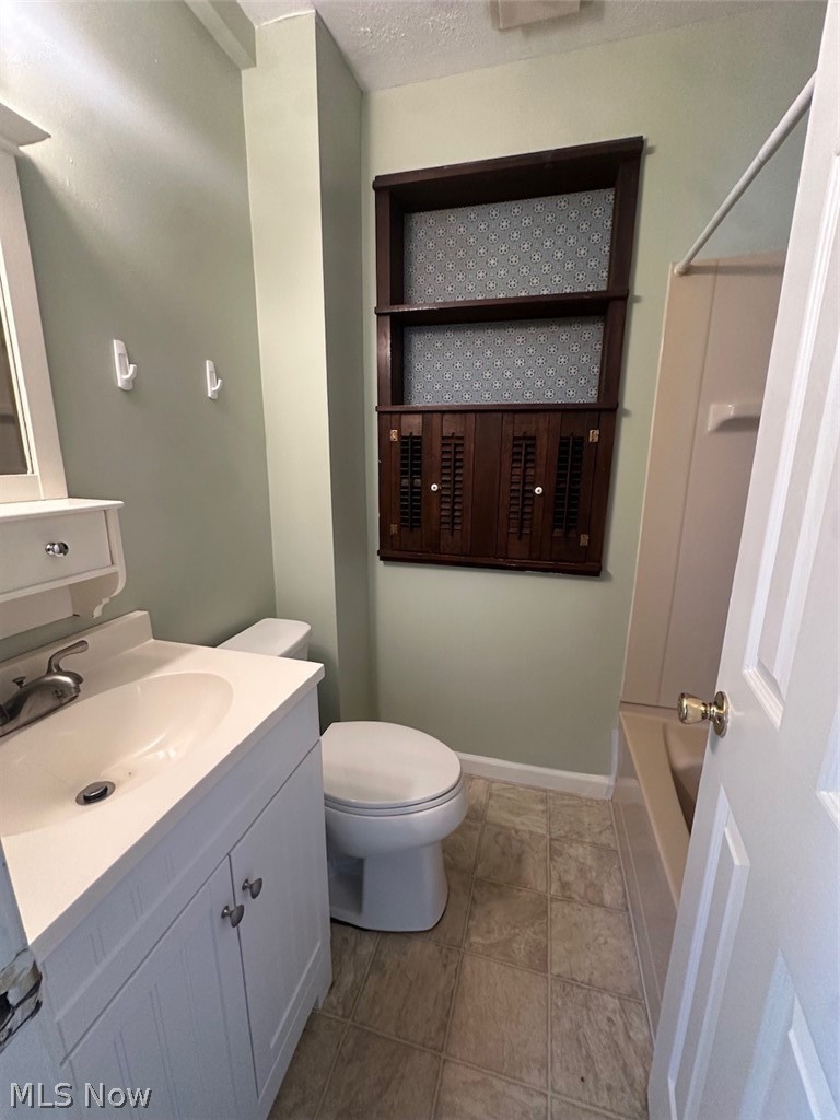 550 Upton Avenue Property Photo 11