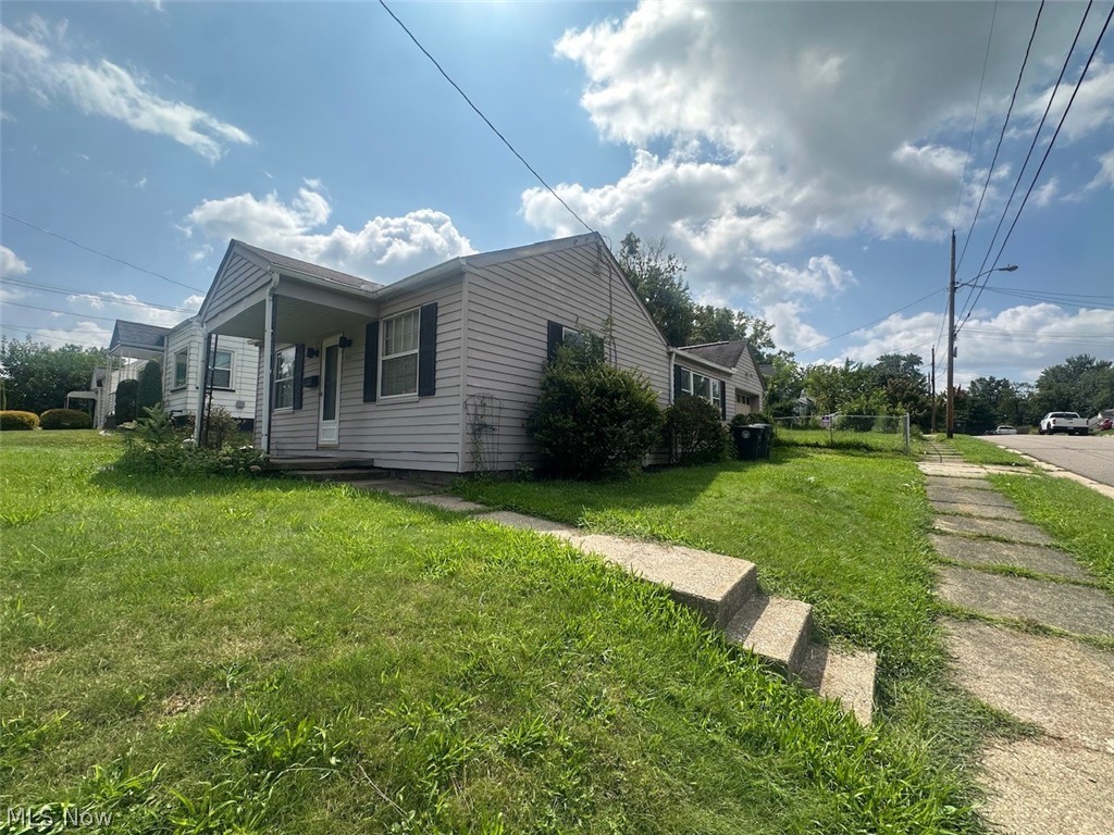 550 Upton Avenue Property Photo 14