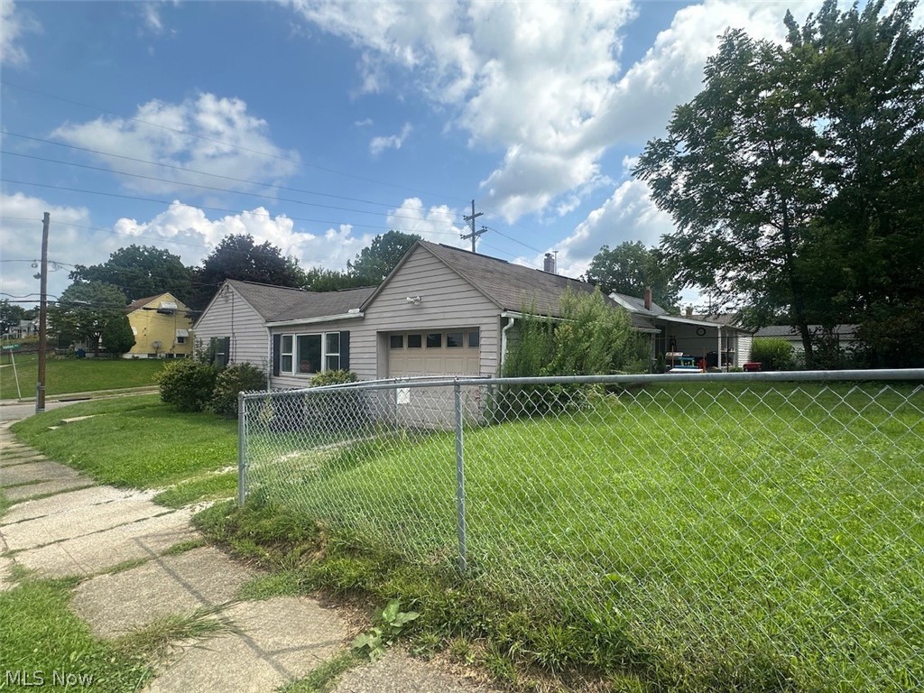 550 Upton Avenue Property Photo 15
