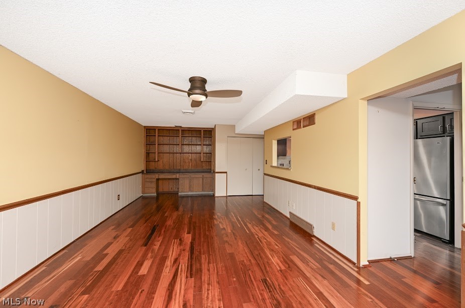 879 Hampton Ridge Drive Property Photo 12