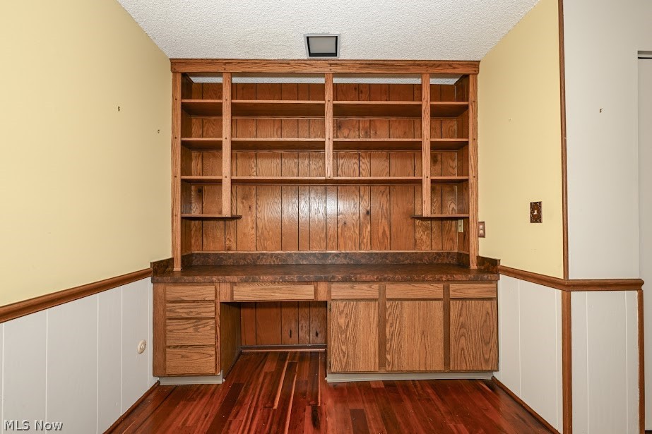 879 Hampton Ridge Drive Property Photo 14