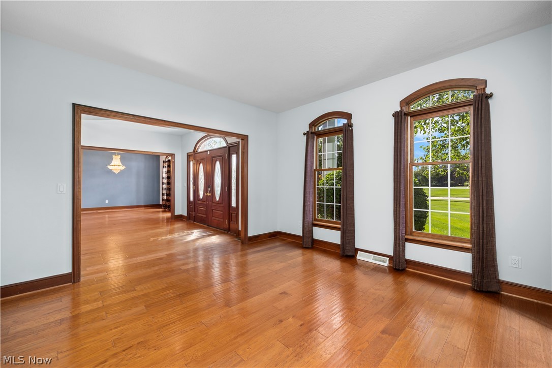 6232 Oak Point Property Photo 5