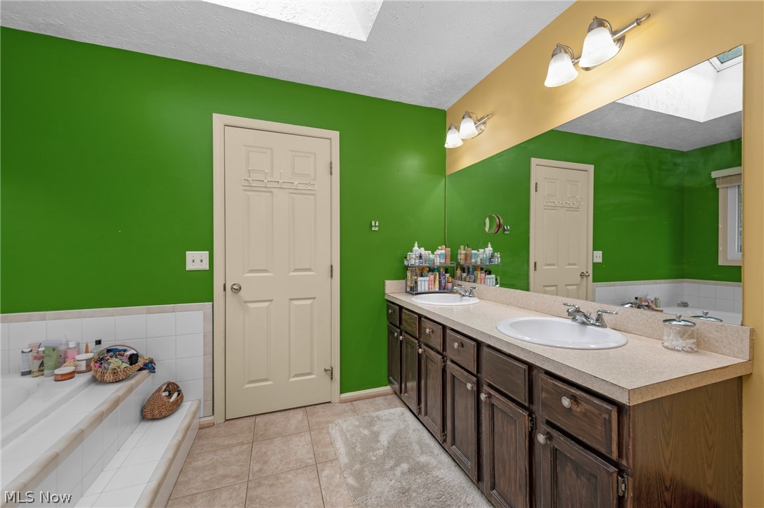 817 Quail Hollow Circle Property Photo 23