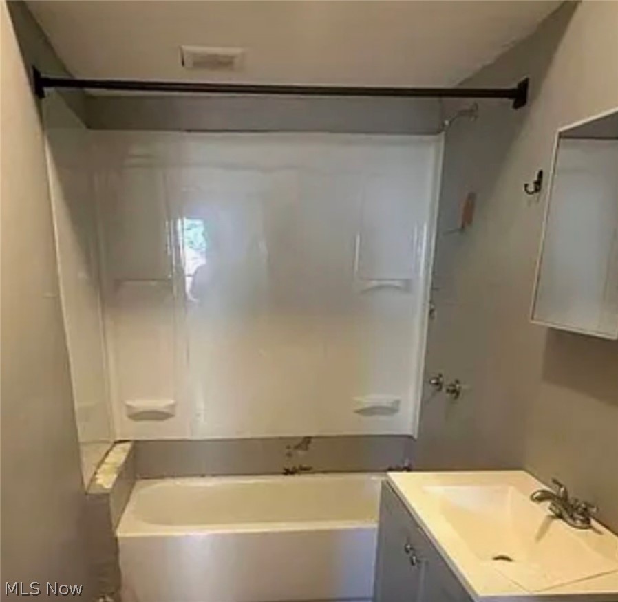 905 E Buchtel Avenue Property Photo 21