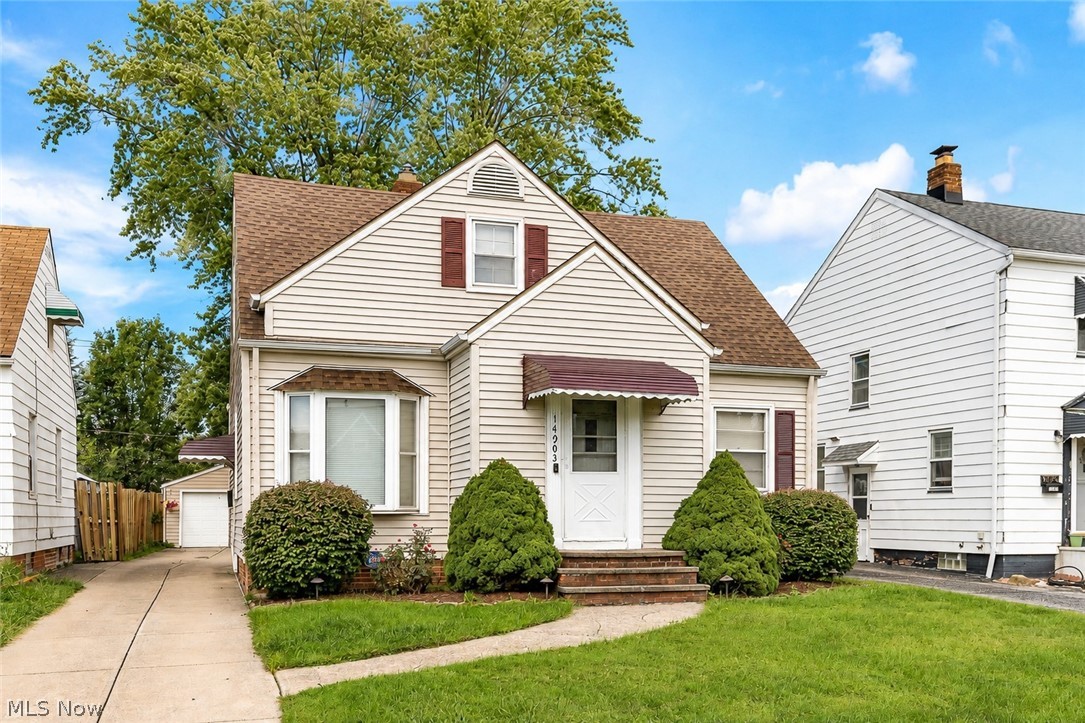 14903 Tabor Avenue Property Photo 2