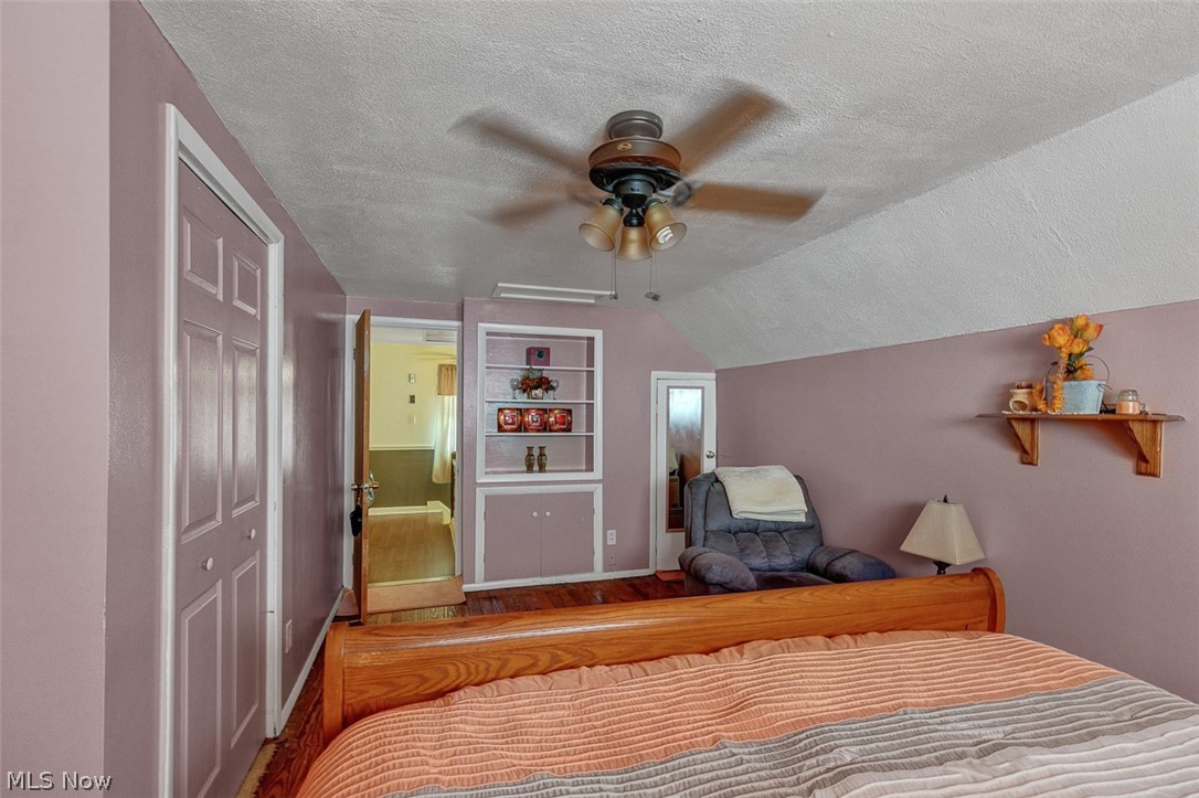 14903 Tabor Avenue Property Photo 16