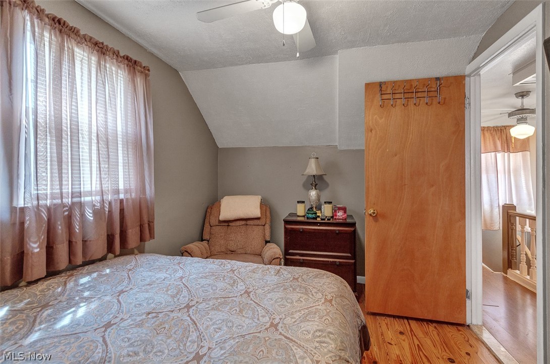 14903 Tabor Avenue Property Photo 20