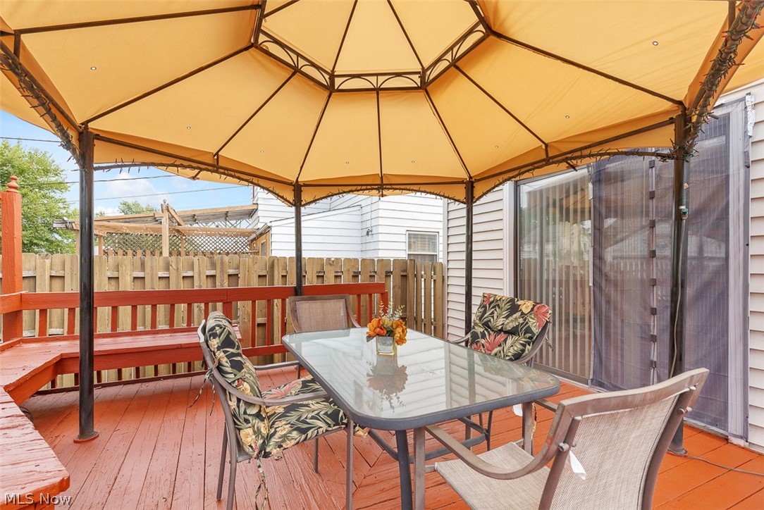 14903 Tabor Avenue Property Photo 28