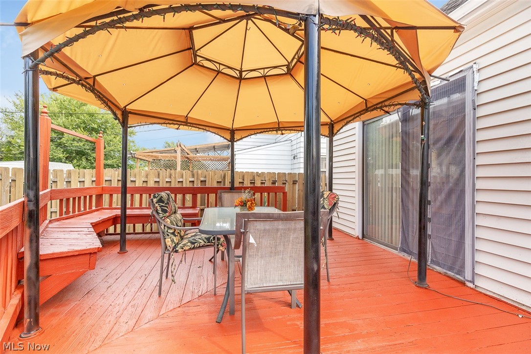 14903 Tabor Avenue Property Photo 29
