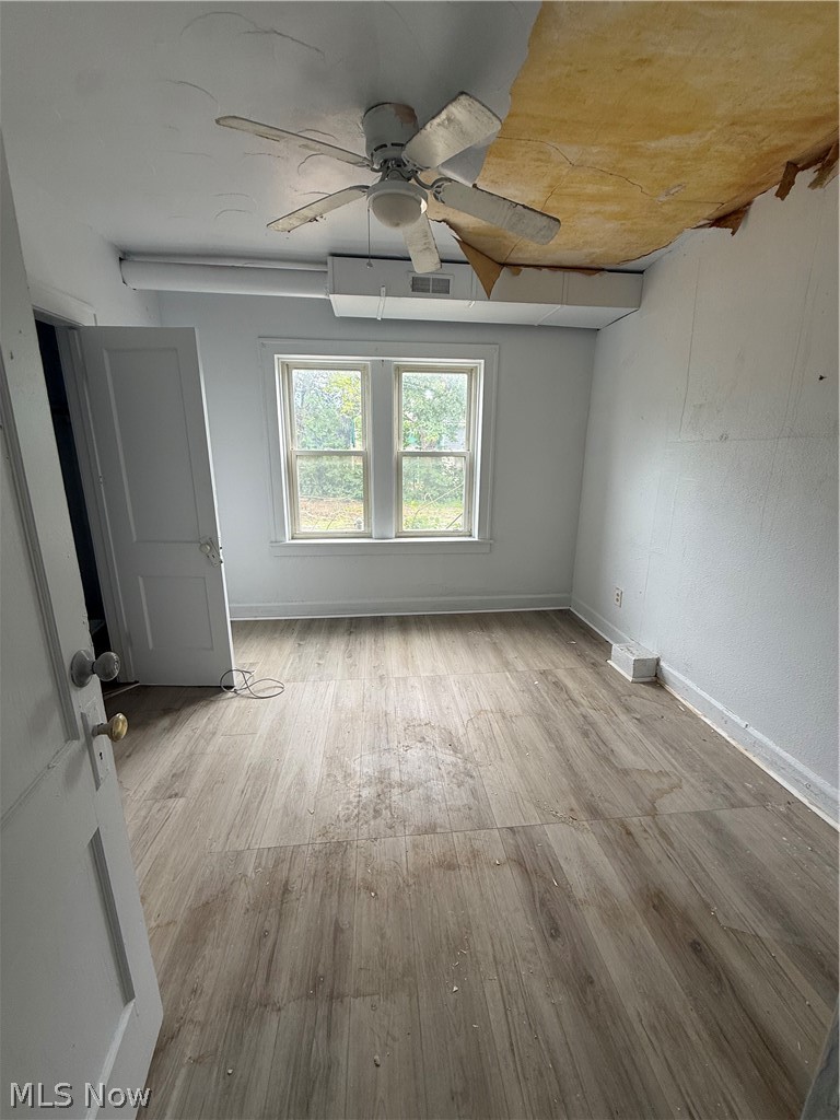 976 E 70th Street Property Photo 5