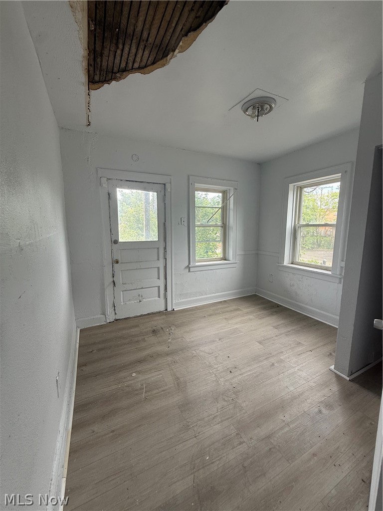 976 E 70th Street Property Photo 6
