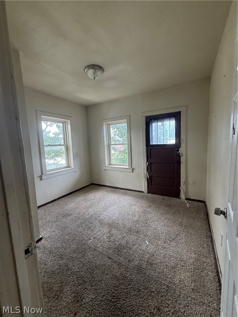 976 E 70th Street Property Photo 23