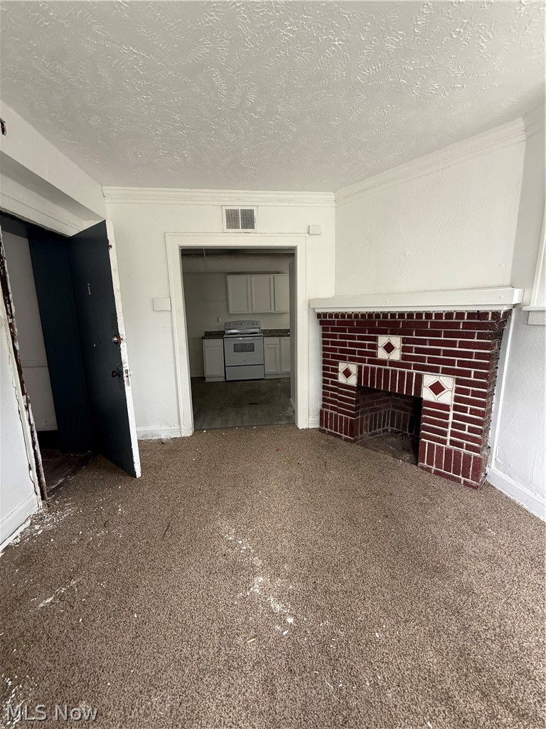 976 E 70th Street Property Photo 35