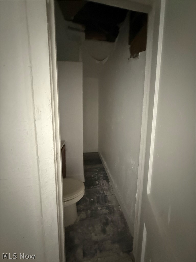 976 E 70th Street Property Photo 40