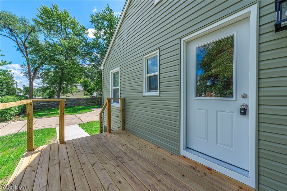 399 Olive Street Property Photo 4
