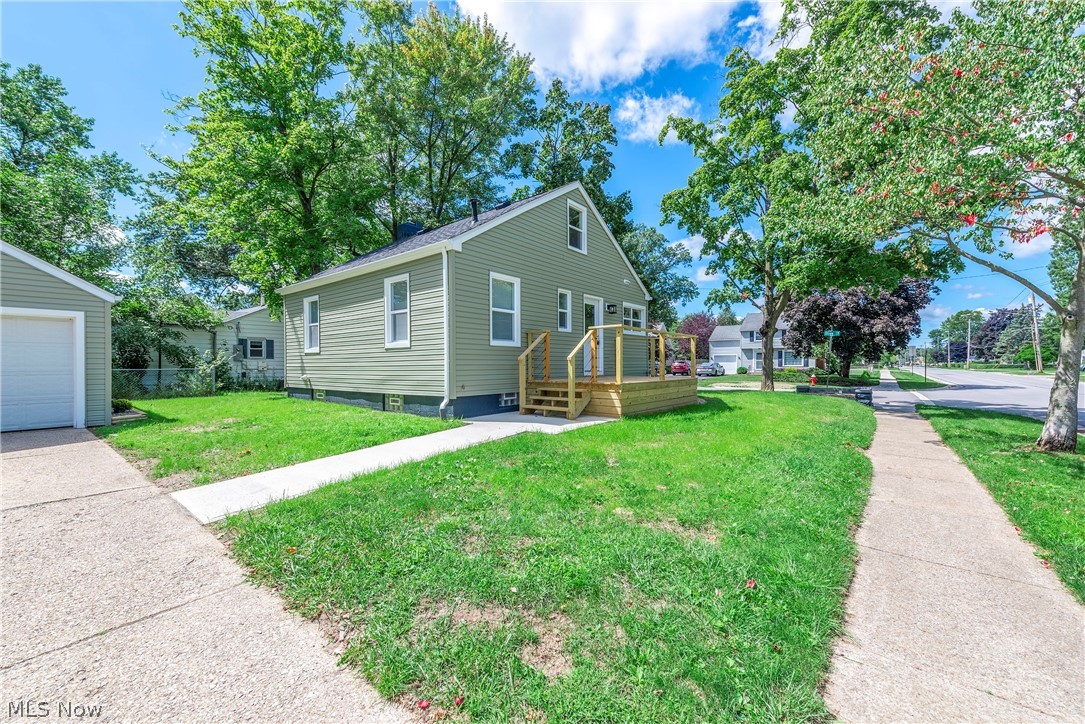 399 Olive Street Property Photo 40