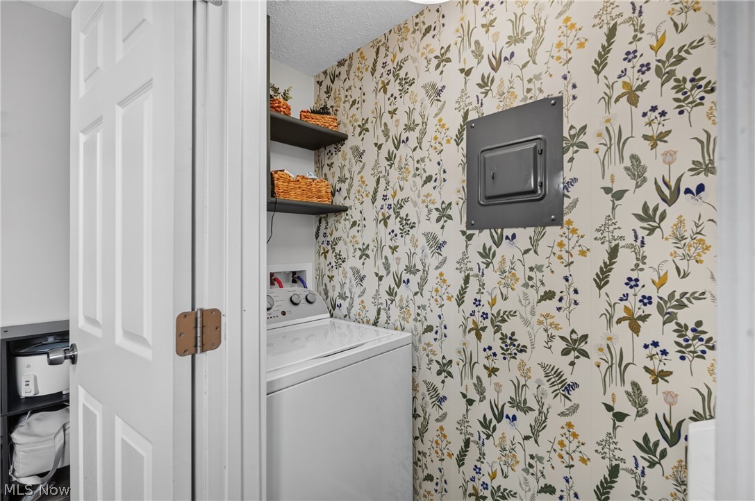 7349 Eisenhower Drive 2 Property Photo 21