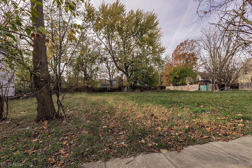 1246 E 102nd Street