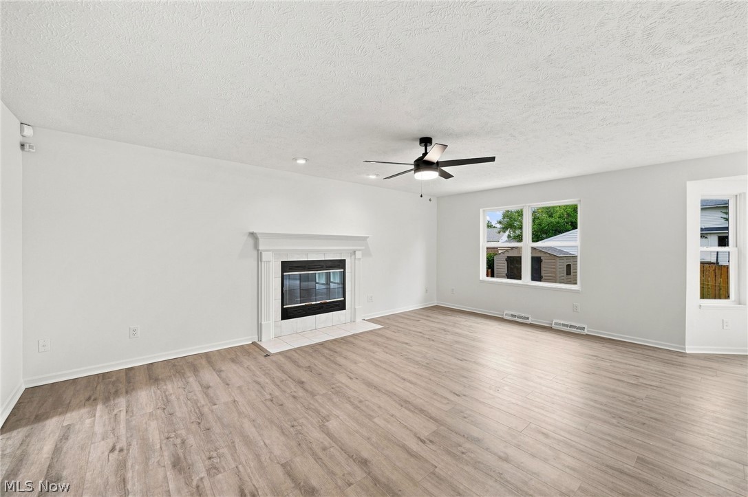 29008 Uxbridge Drive Property Photo 7