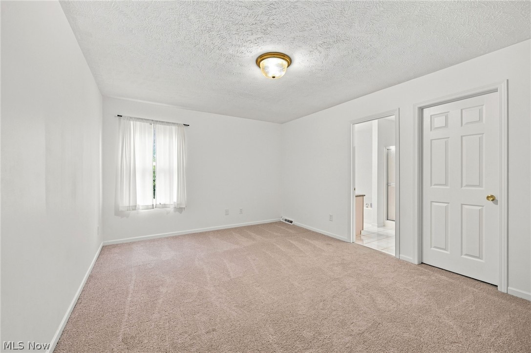 29008 Uxbridge Drive Property Photo 19