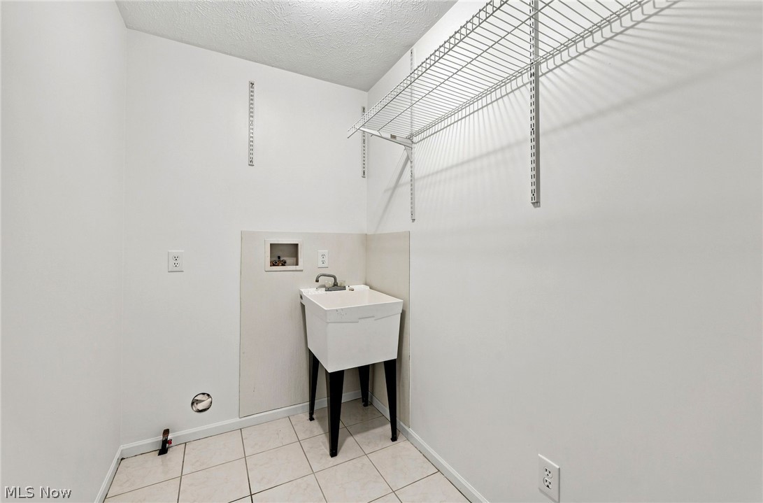 29008 Uxbridge Drive Property Photo 33