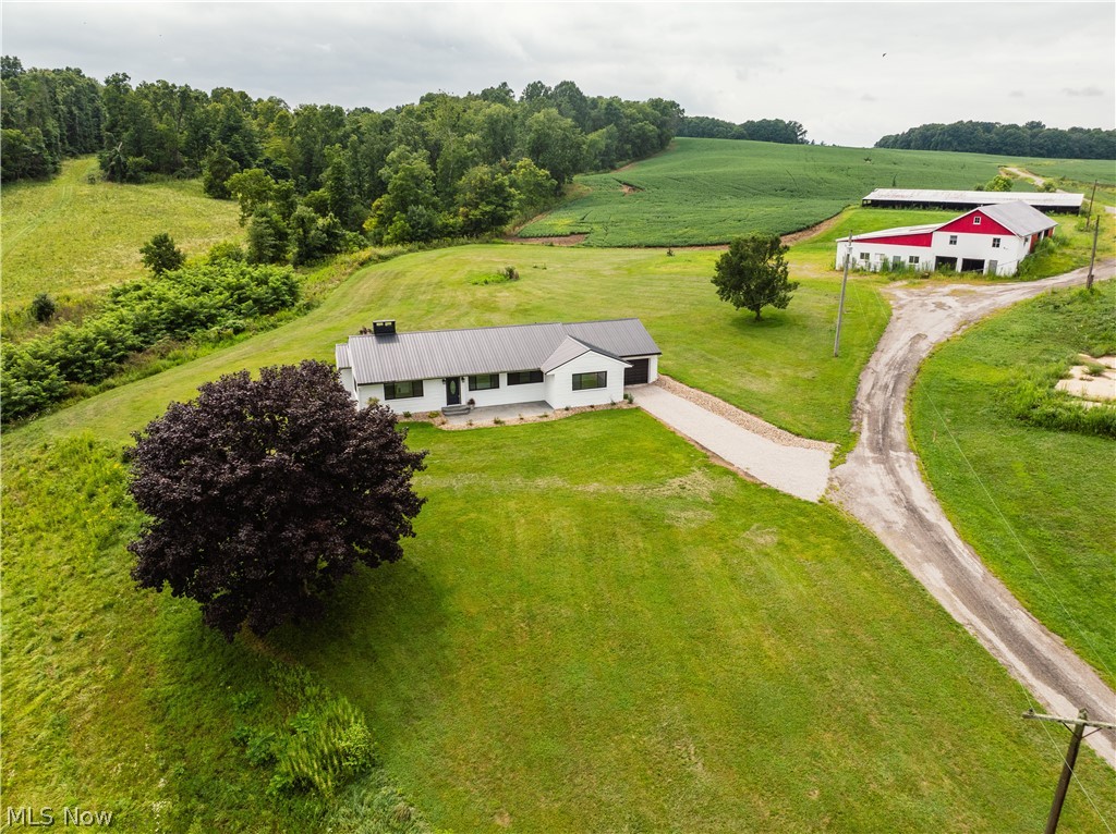 2428 Applegate Road Property Photo 3