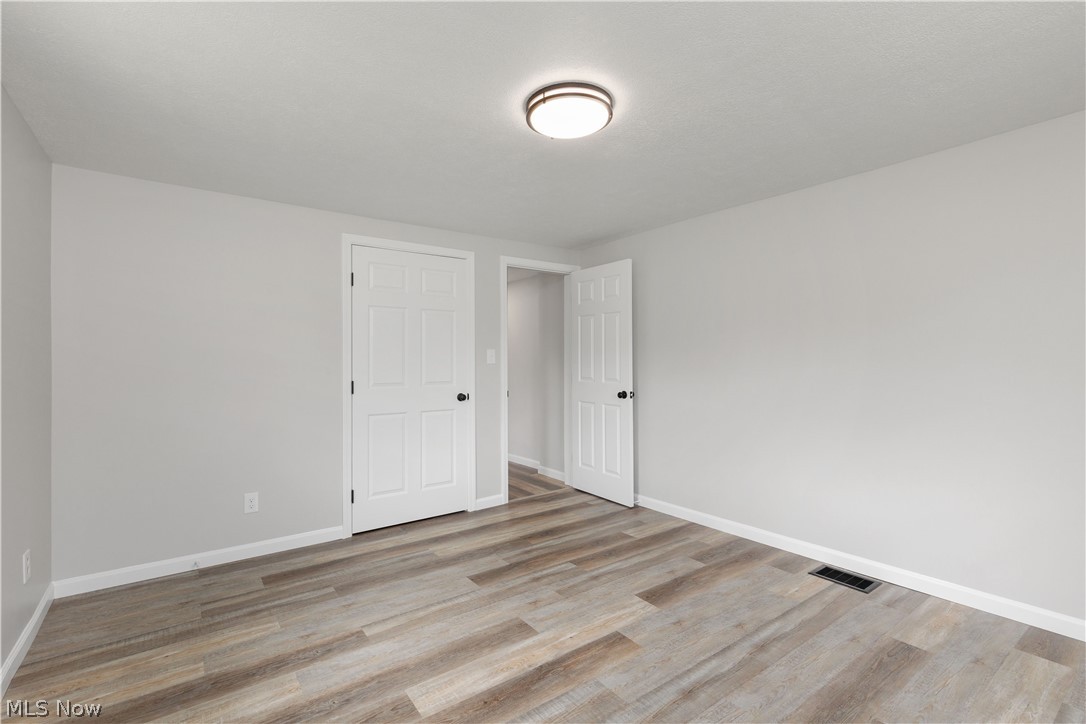 2428 Applegate Road Property Photo 15