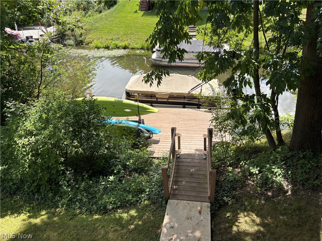 197 Ashtabula Point Property Photo 21