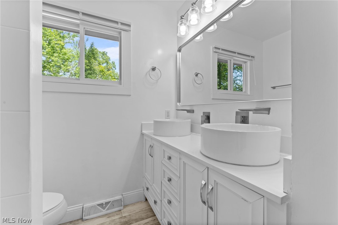 646 Kennedy Drive Property Photo 25