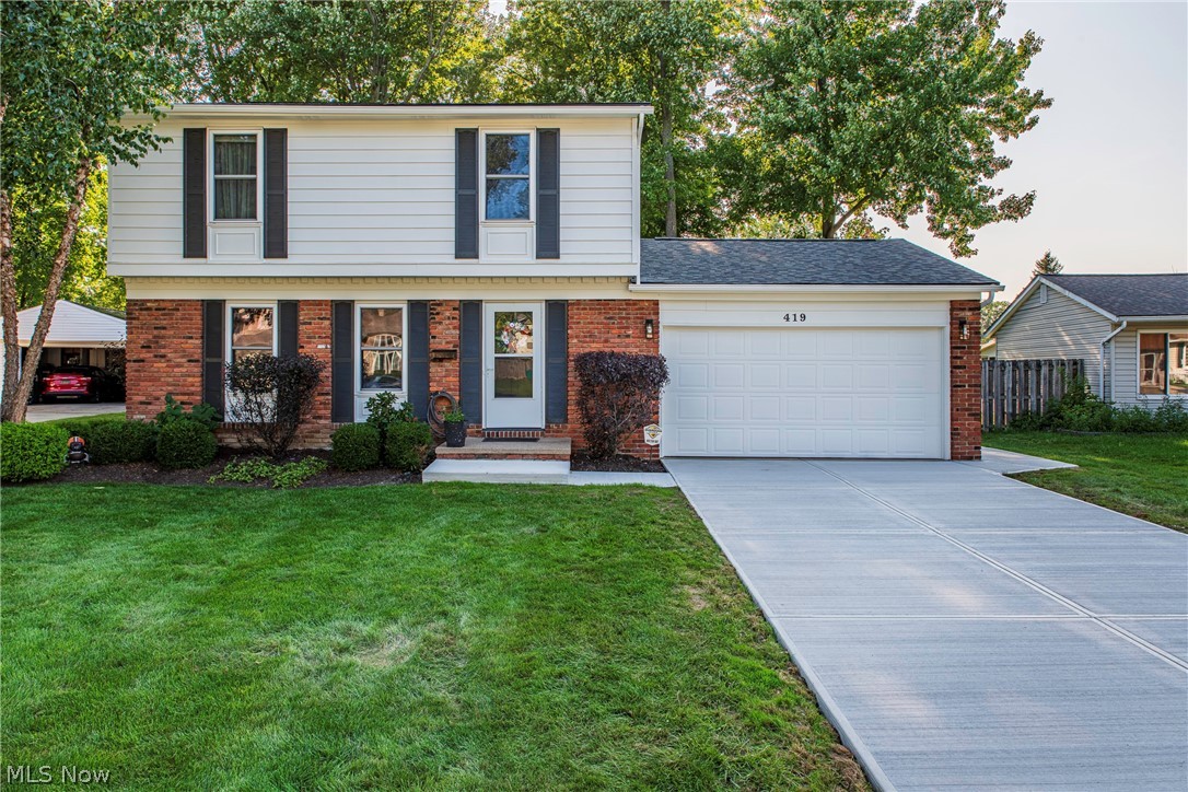 419 Ridgewood Drive Property Photo