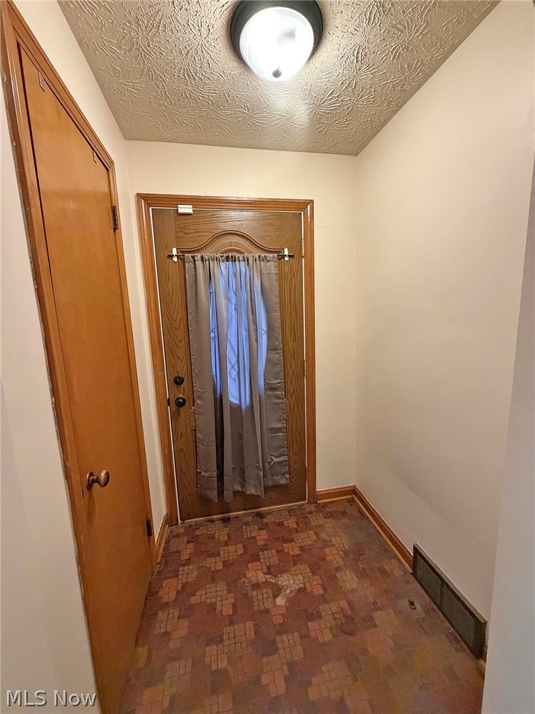 706 Broad Avenue Nw Property Photo 12