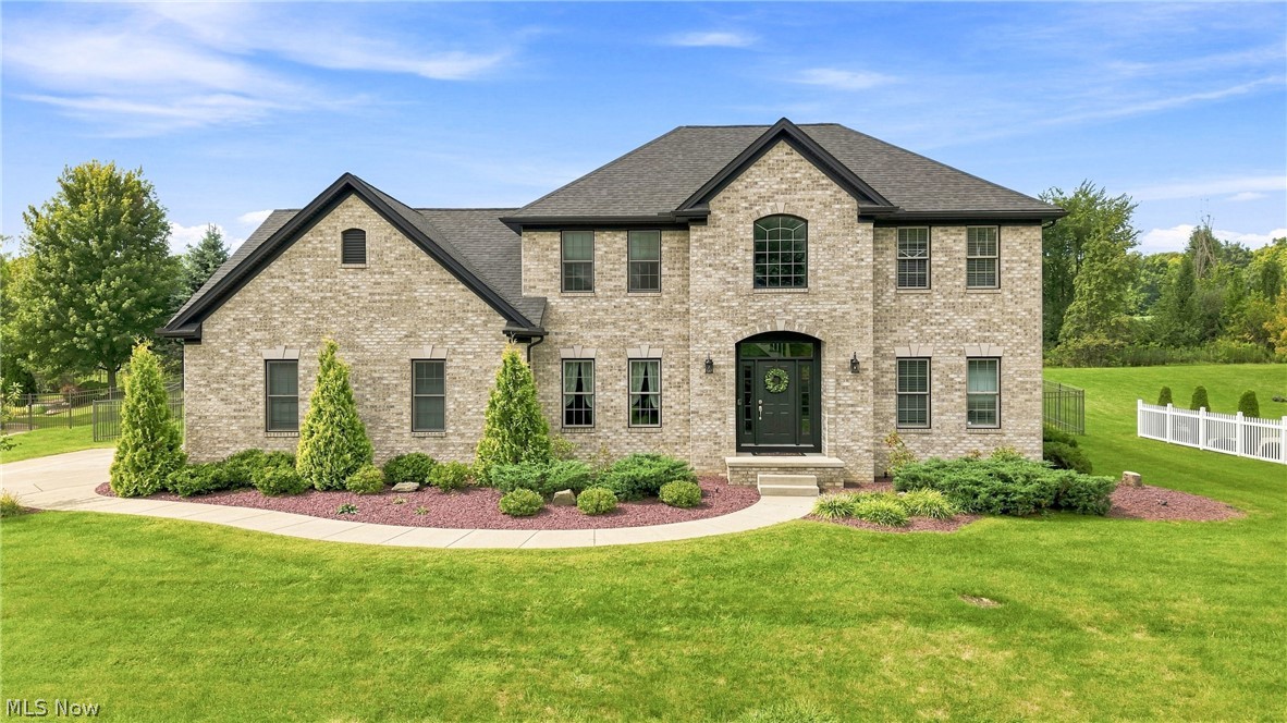 8518 Ivy Hill Drive Property Photo 1
