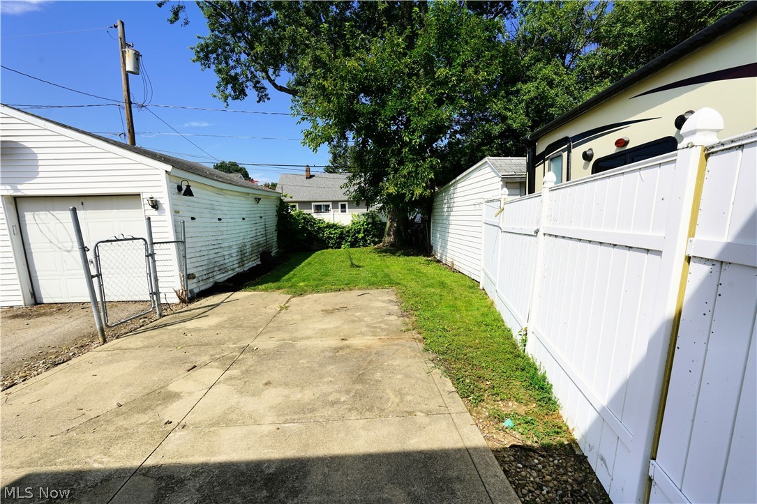 164 Brandtson Avenue Property Photo 22
