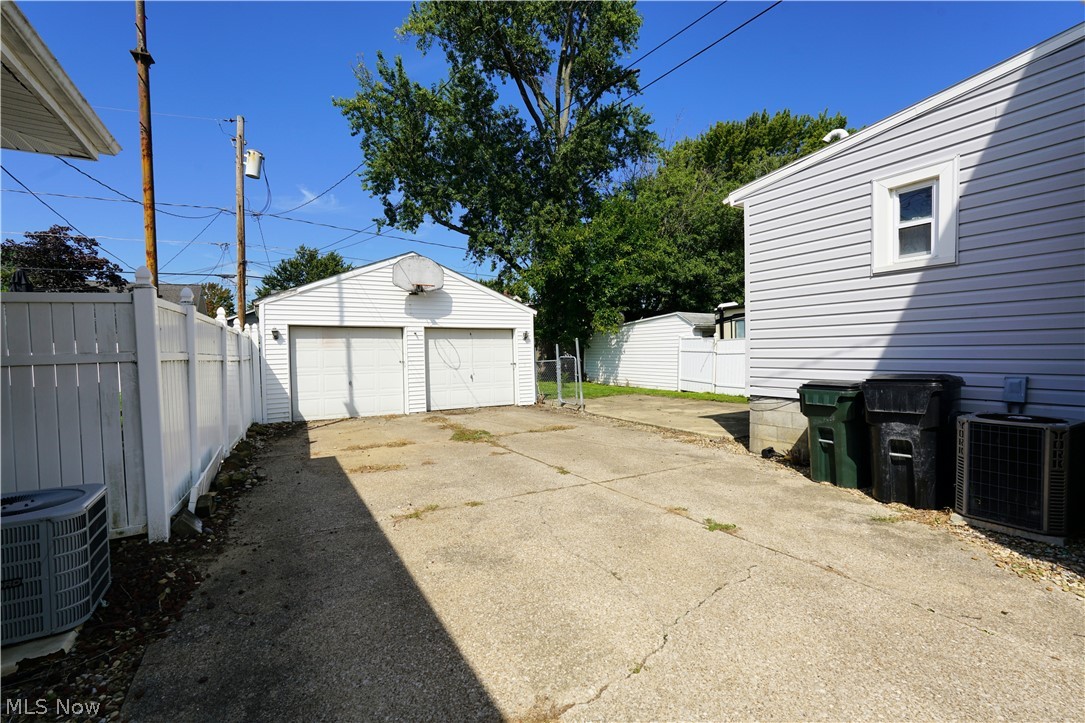 164 Brandtson Avenue Property Photo 23