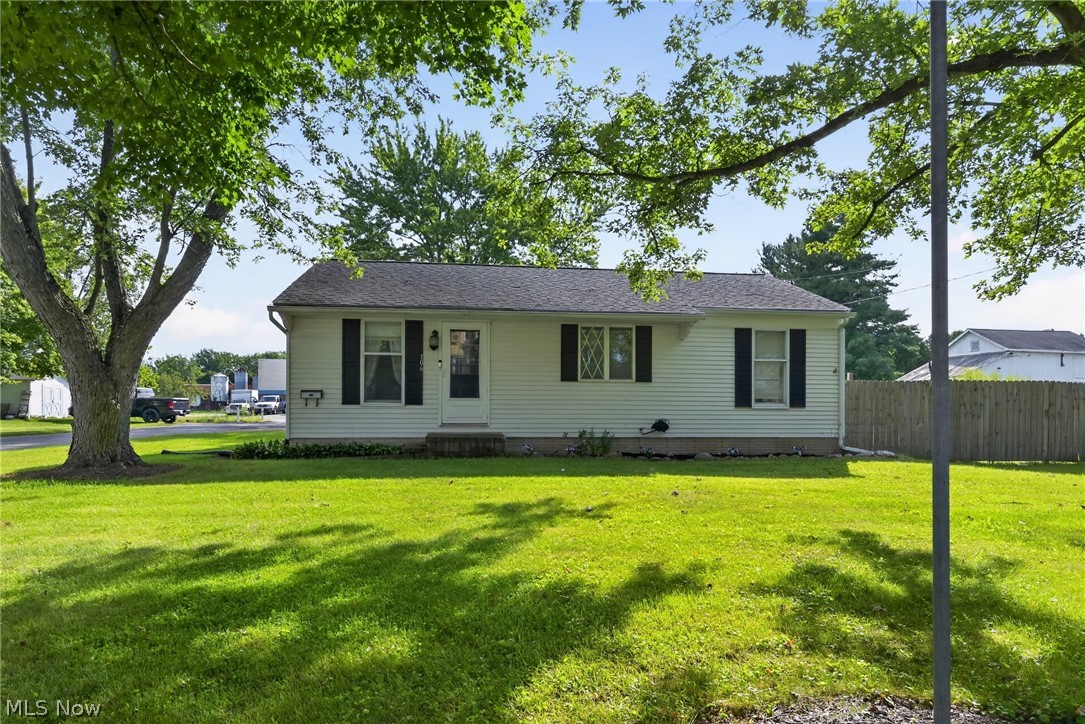 106 Howe Street