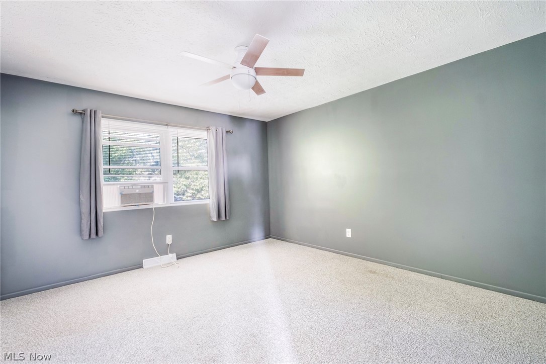 1861 Cloveridge Drive Property Photo 20