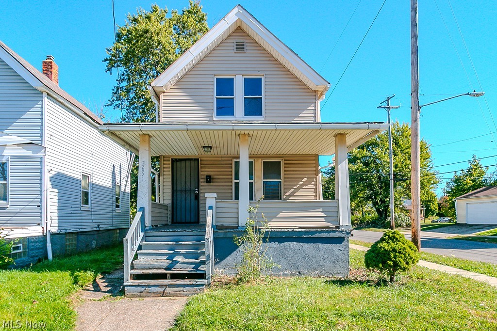 3651 E 103rd Street Property Photo 1